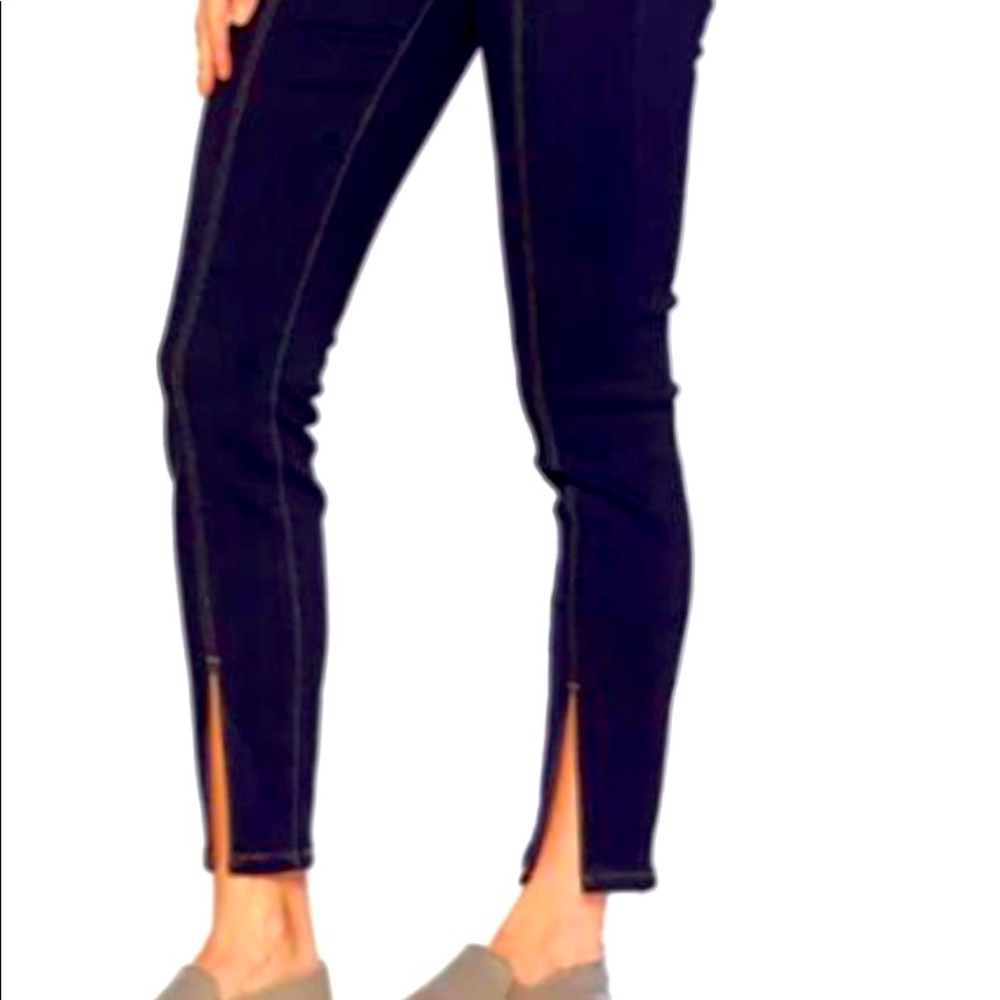 Liverpool Abby Blue Ankle Jeans new with tags!